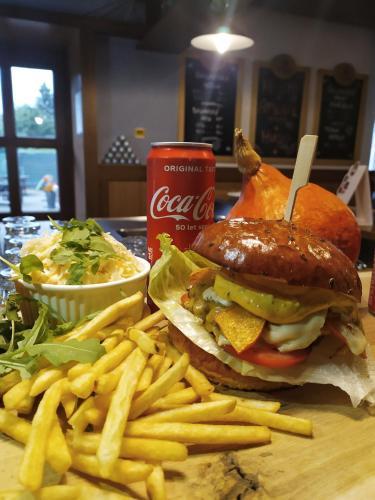 🍔 Fast foody v Orlové – kde se rychle najíst a dát si něco dobrého